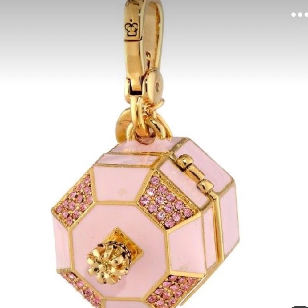 Juicy Couture 2014 vintage music jewelry box with ballerina and jewels pendant